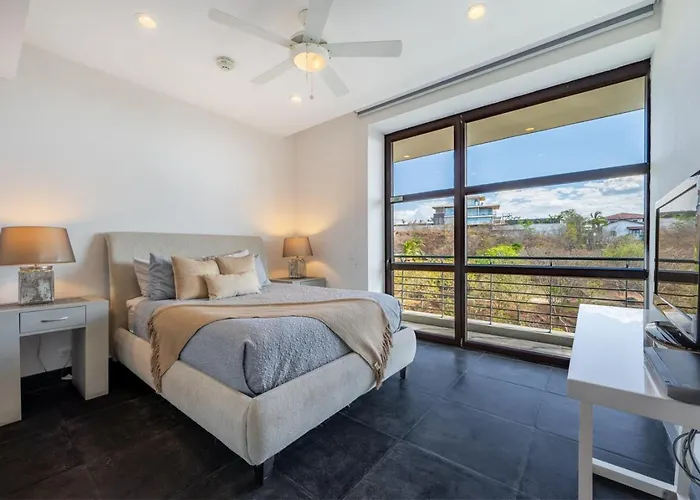 La Perla With Ocean And Sunsets Views *